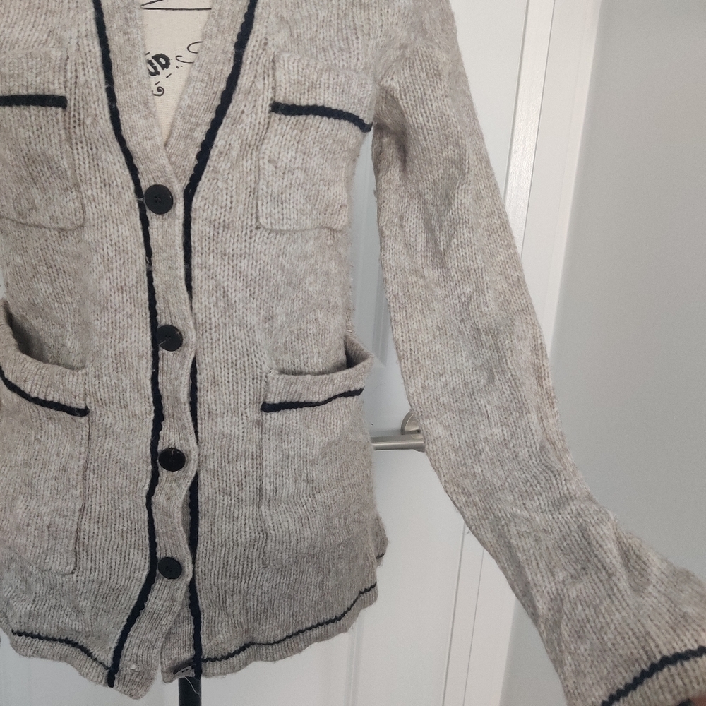 *Theory Cream Cardigan with Black Accents – Size S - Picture 5 of 9